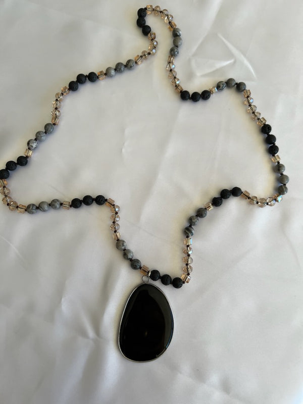 Collier onyx noir